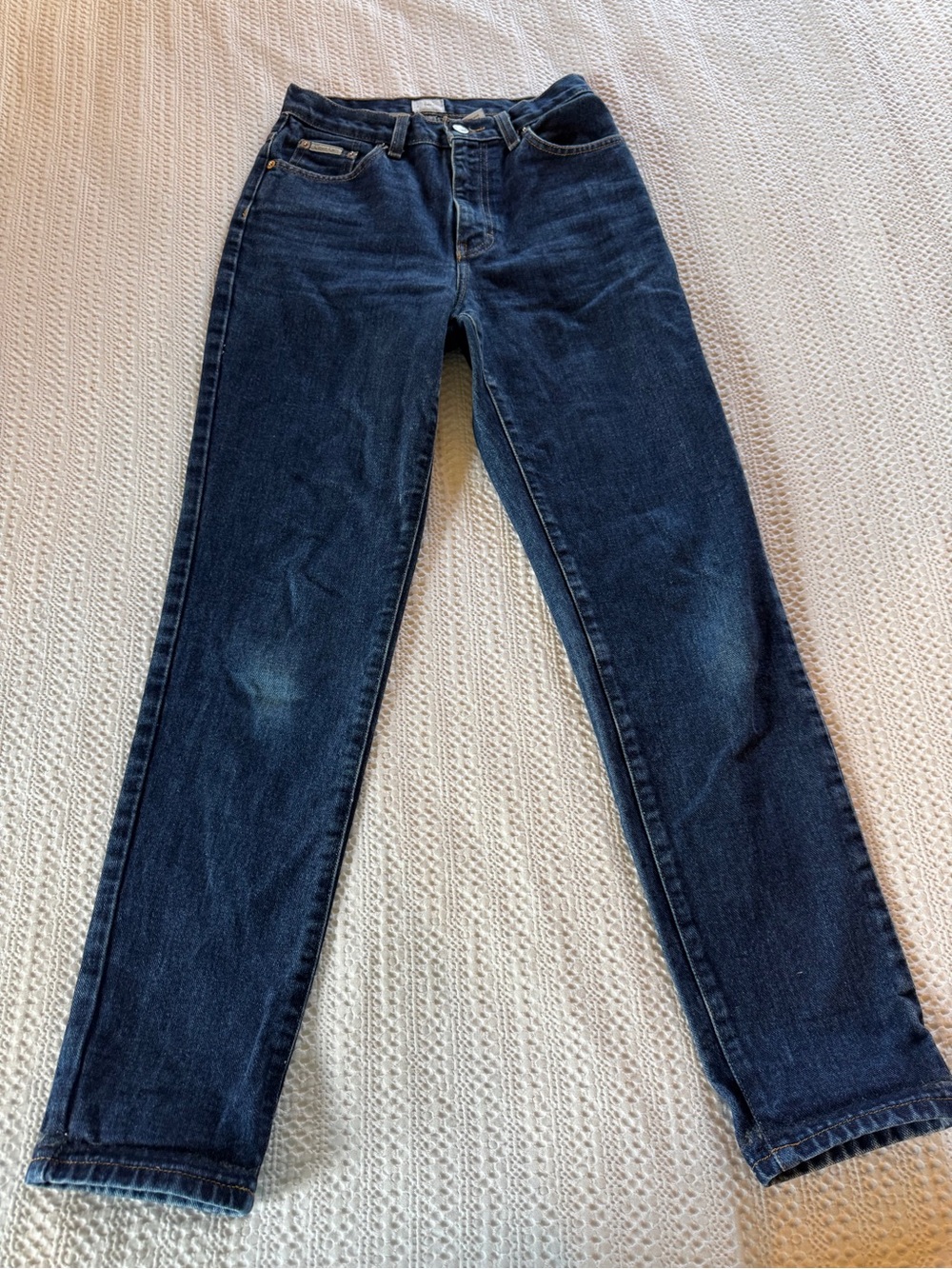 Calvin Klein Jeans Women's Dark Blue Straight Leg Jeans size 4